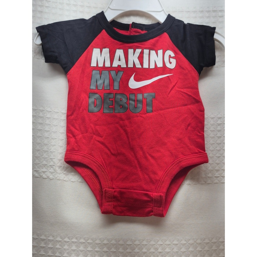 Nike Baby One Piece Size Newborn Red "Making My Debut" Red Black Colorblock 8027